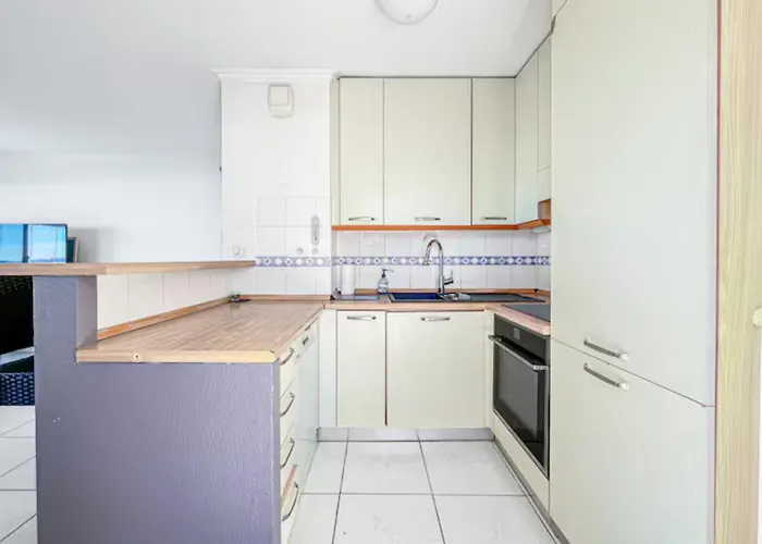 Grand Bleu Front De Magnifique